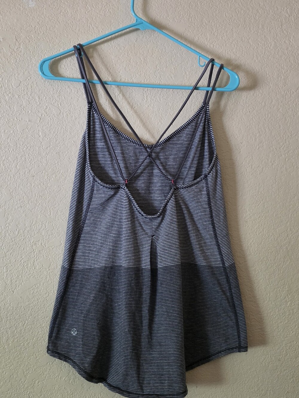 Lululemon Striped Crisscross Back Tank Top - Black & White Size M